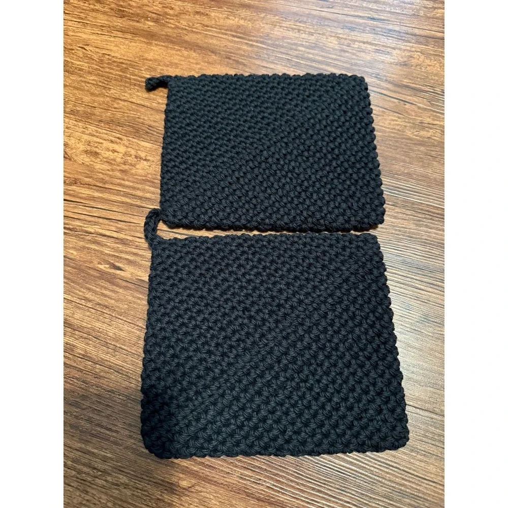 Set of 2 Black Knit Potholders Oven Mitts Crochet Square Hot Pads Pot Holders‎
